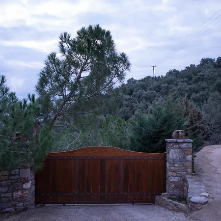 Villa 2 Cypresses With Private Pools *