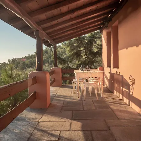 2 Cypresses With Private Pools Villa *