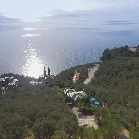 2 Cypresses With Private Pools Ano Gatzea