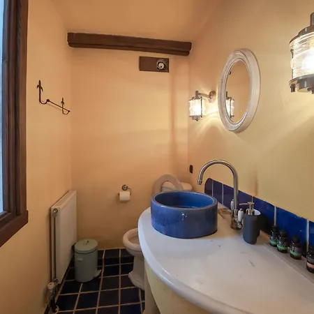 2 Cypresses With Private Pools Ano Gatzea