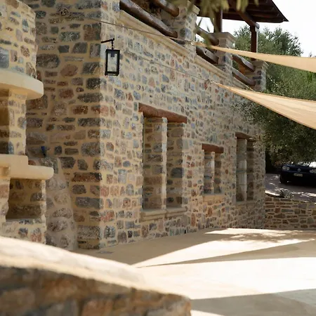 2 Cypresses With Private Pools Villa Ano Gatzea