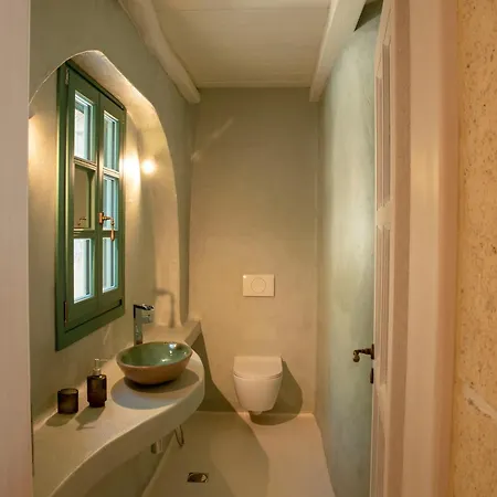 Villa 2 Cypresses With Private Pools *