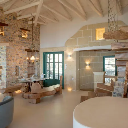 2 Cypresses With Private Pools *