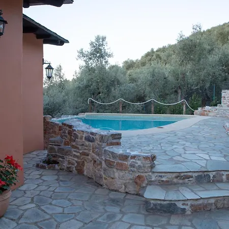Villa Cypresses