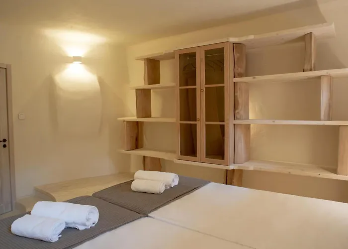 Cypresses Villa Ano Gatzea