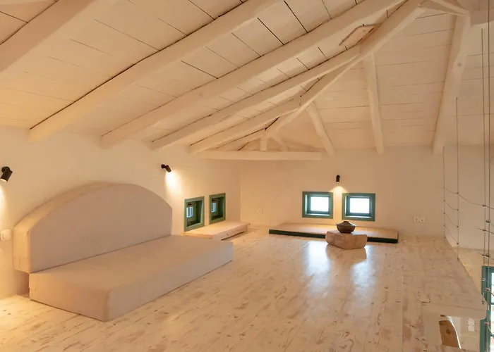 Cypresses Villa Ano Gatzea